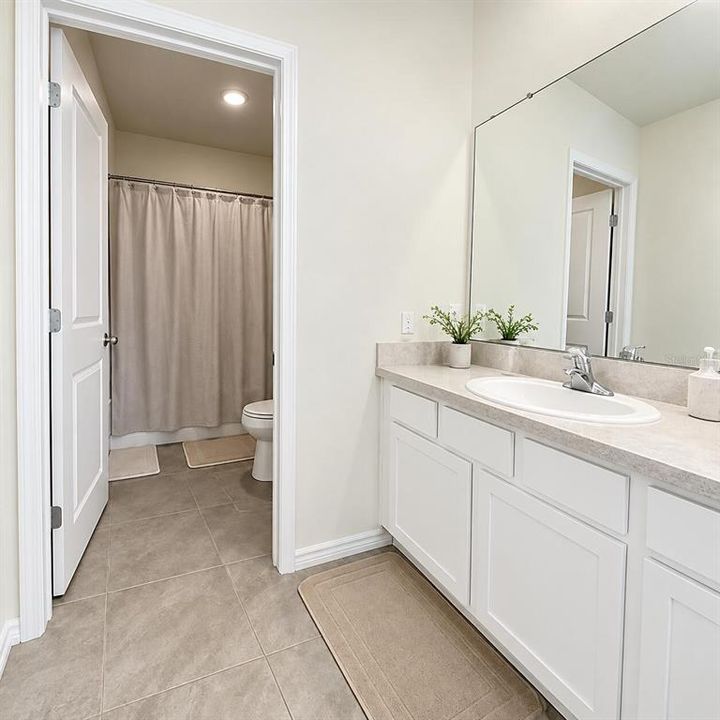 For Sale: $329,900 (3 beds, 2 baths, 1758 Square Feet)