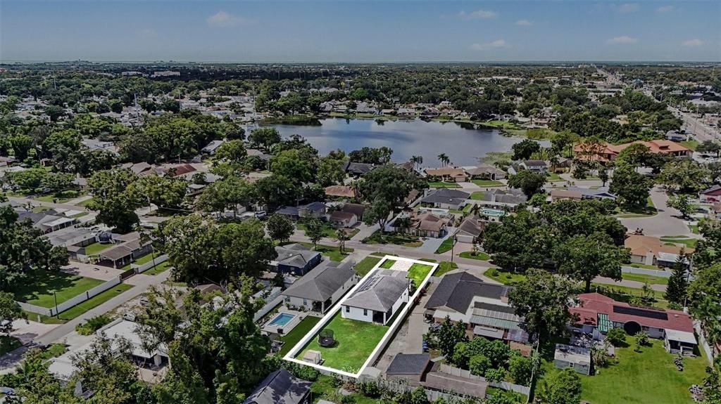 En Venta: $650,000 (3 camas, 2 baños, 1958 Pies cuadrados)