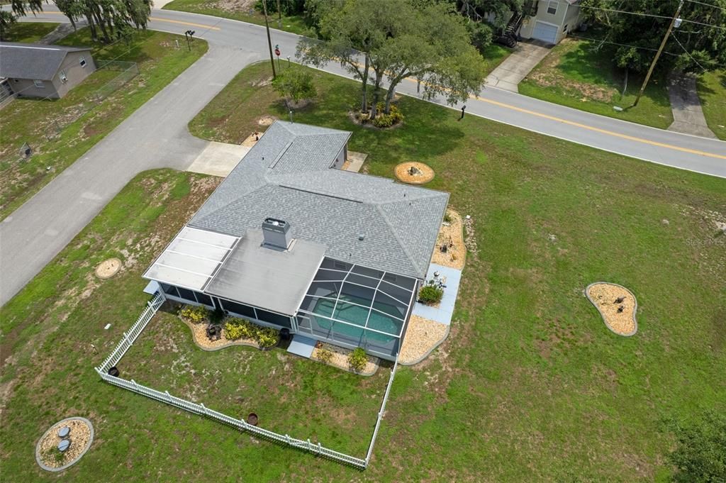 For Sale: $334,900 (2 beds, 2 baths, 1352 Square Feet)