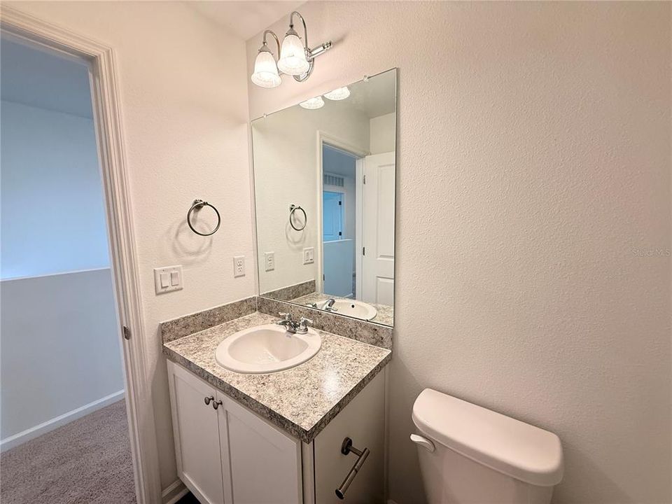 For Sale: $299,000 (3 beds, 2 baths, 1605 Square Feet)