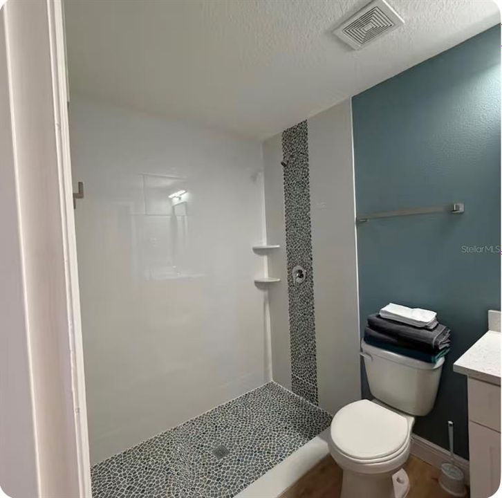 For Sale: $315,000 (3 beds, 2 baths, 1500 Square Feet)