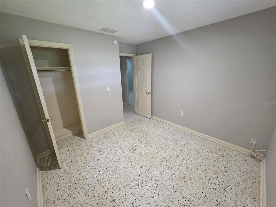 В аренду: $2,620 (5 спален, 3 ванн, 2451 Квадратных фут)