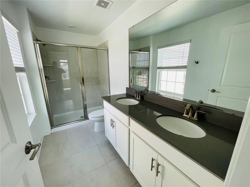 En Renta: $2,600 (3 camas, 2 baños, 1717 Pies cuadrados)