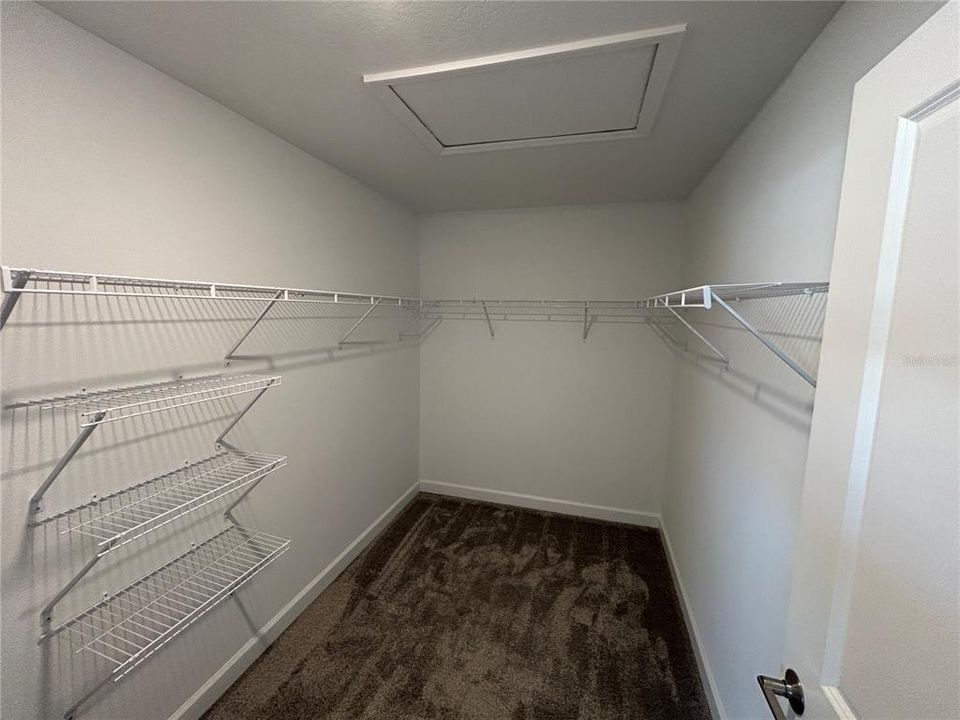 En Renta: $2,600 (3 camas, 2 baños, 1717 Pies cuadrados)