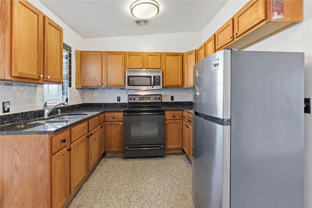 En Venta: $259,900 (3 camas, 2 baños, 1315 Pies cuadrados)