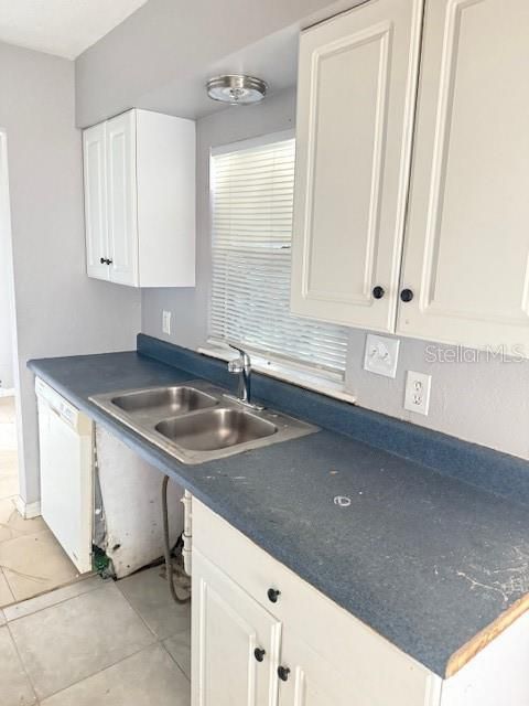 For Sale: $187,500 (3 beds, 1 baths, 1012 Square Feet)