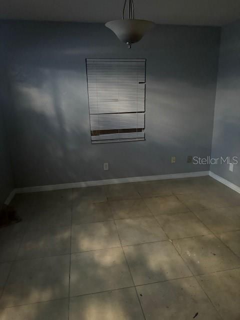 For Sale: $187,500 (3 beds, 1 baths, 1012 Square Feet)