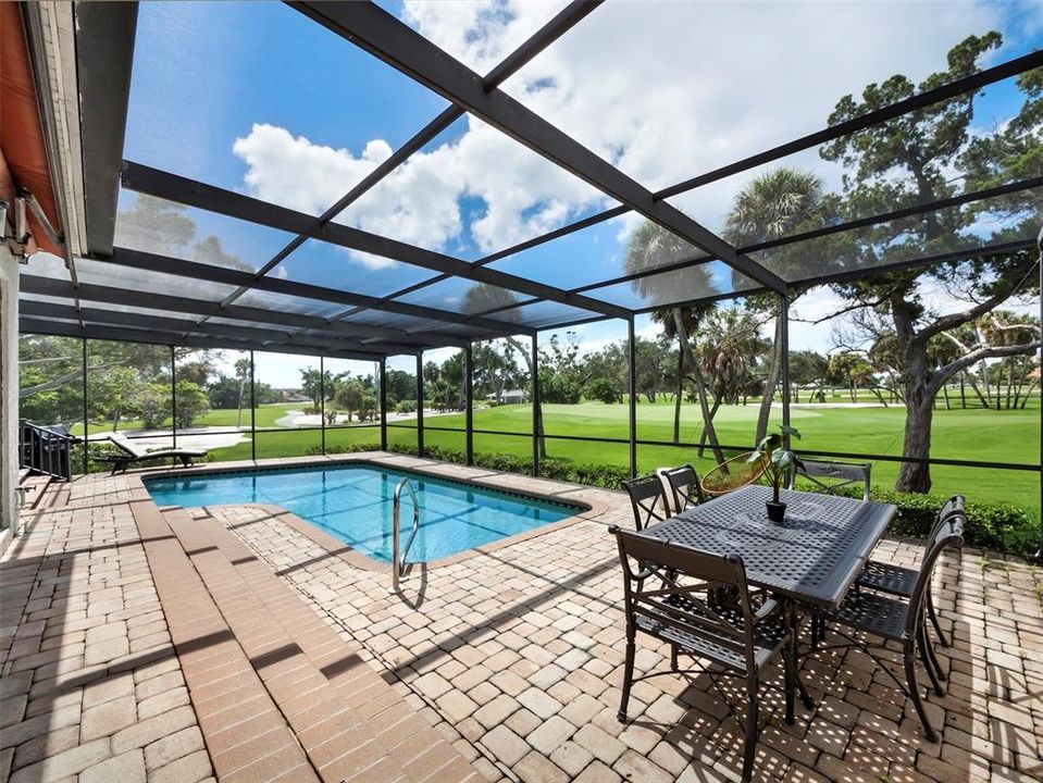 En Venta: $1,495,000 (3 camas, 2 baños, 2204 Pies cuadrados)