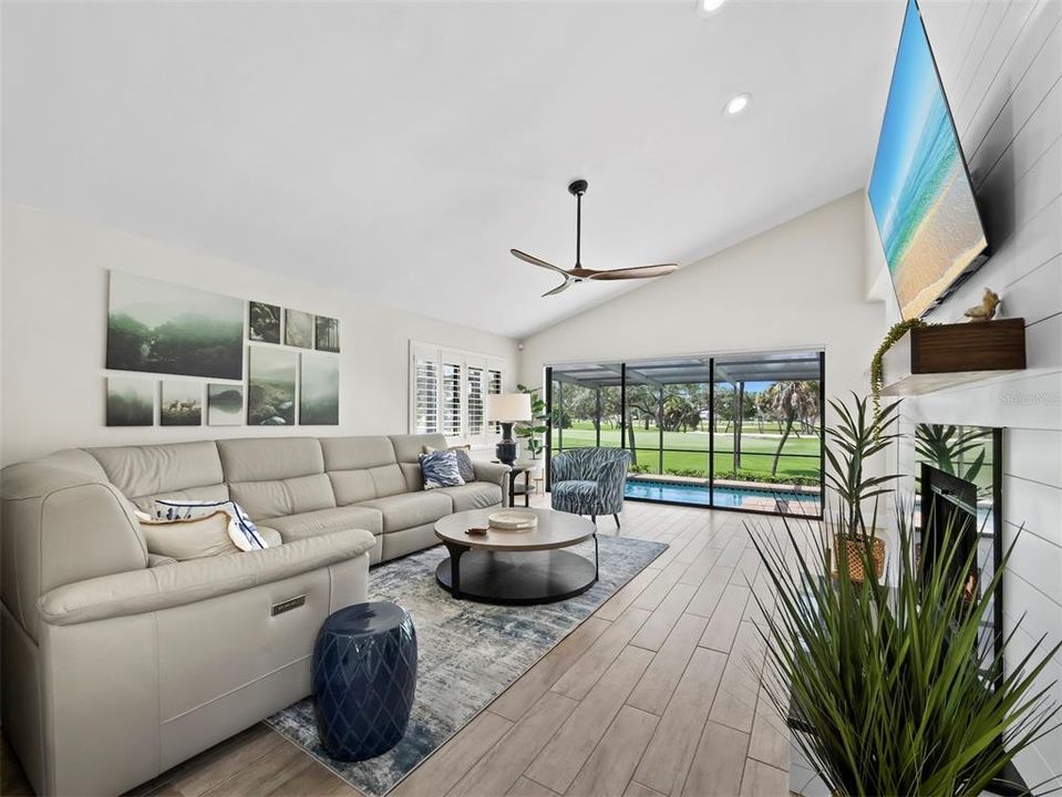En Venta: $1,495,000 (3 camas, 2 baños, 2204 Pies cuadrados)