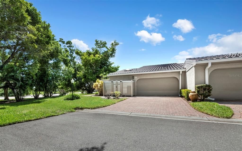 En Venta: $1,495,000 (3 camas, 2 baños, 2204 Pies cuadrados)