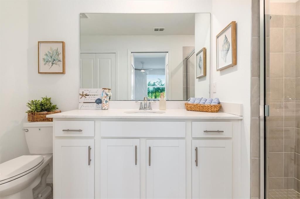 For Sale: $349,000 (3 beds, 2 baths, 1313 Square Feet)