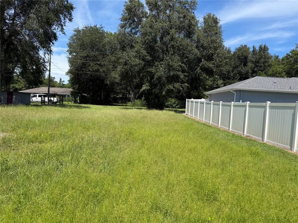 待售: $22,500 (0.22 acres)