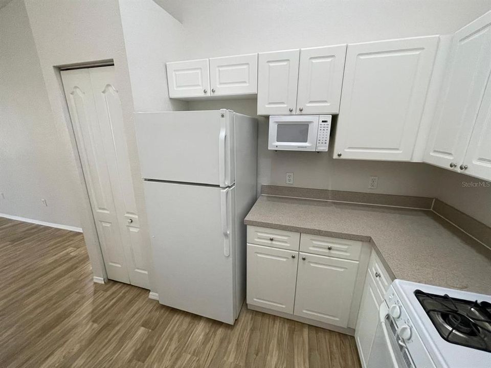 En Venta: $175,000 (3 camas, 2 baños, 1431 Pies cuadrados)