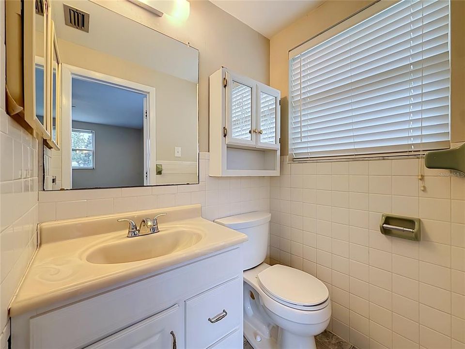 For Sale: $219,900 (3 beds, 2 baths, 1308 Square Feet)