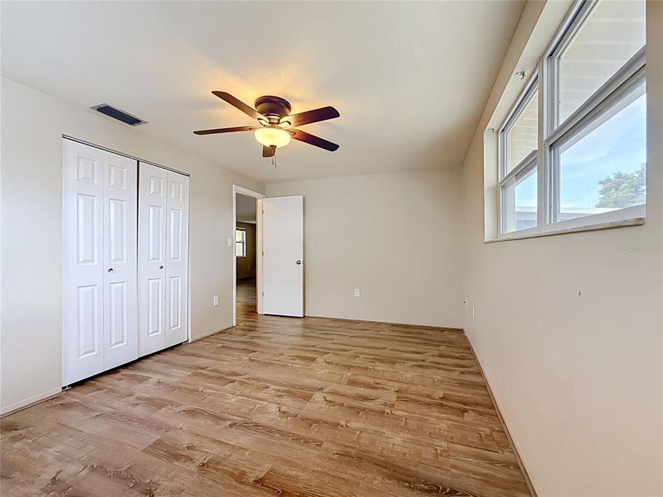 For Sale: $219,900 (3 beds, 2 baths, 1308 Square Feet)