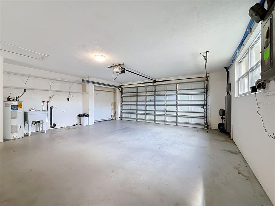 For Sale: $219,900 (3 beds, 2 baths, 1308 Square Feet)