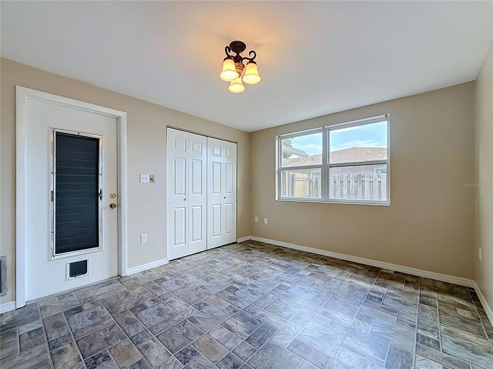 For Sale: $219,900 (3 beds, 2 baths, 1308 Square Feet)