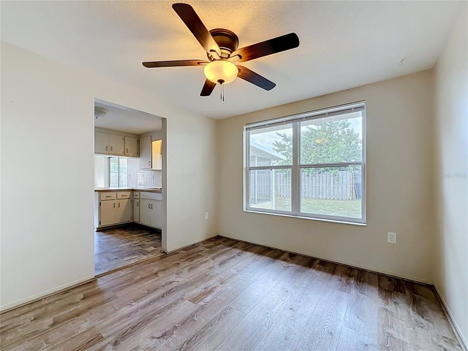 For Sale: $219,900 (3 beds, 2 baths, 1308 Square Feet)