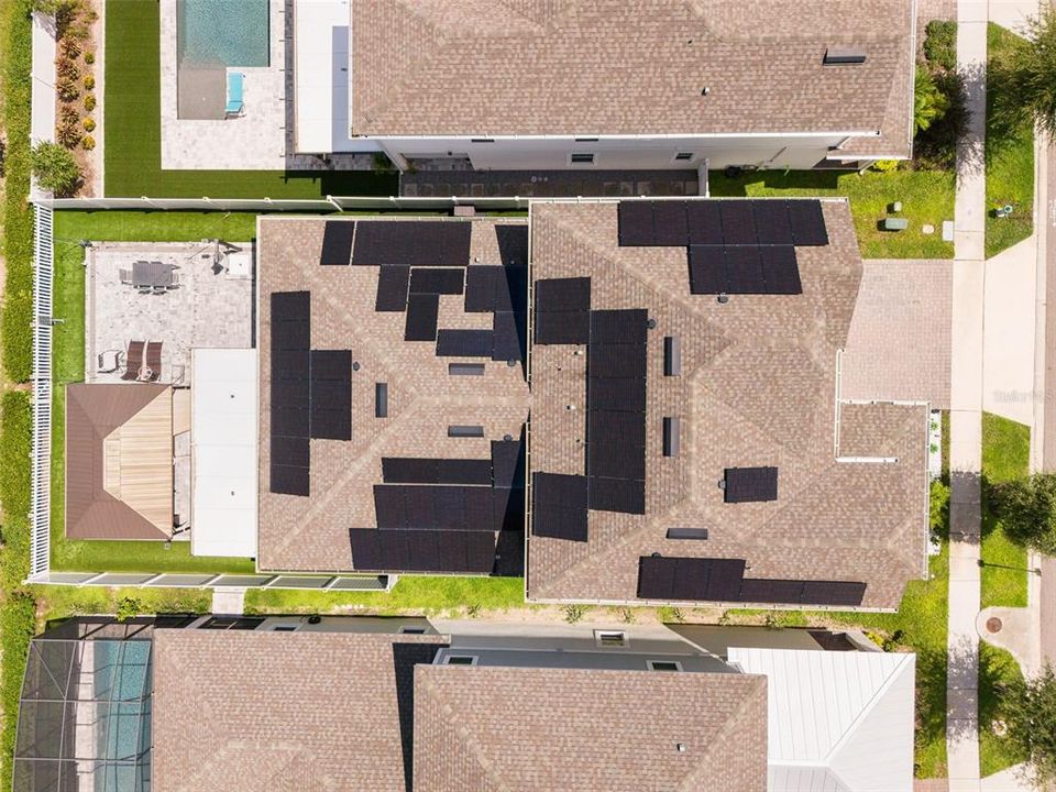 En Venta: $899,000 (4 camas, 3 baños, 3042 Pies cuadrados)