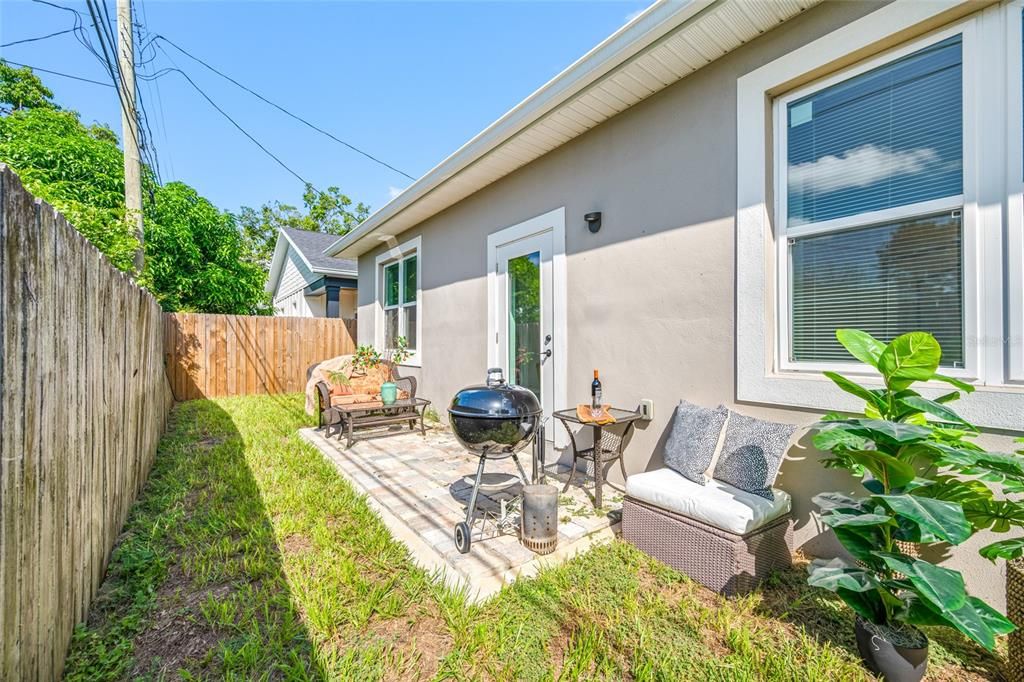En Venta: $549,900 (3 camas, 2 baños, 1550 Pies cuadrados)