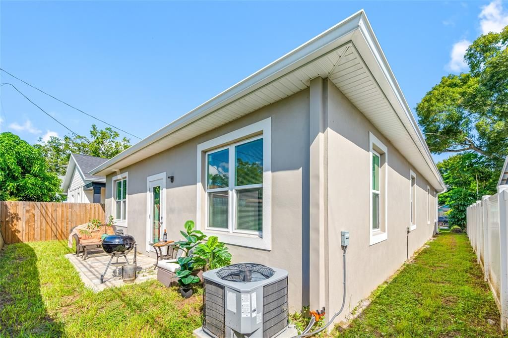 En Venta: $549,900 (3 camas, 2 baños, 1550 Pies cuadrados)