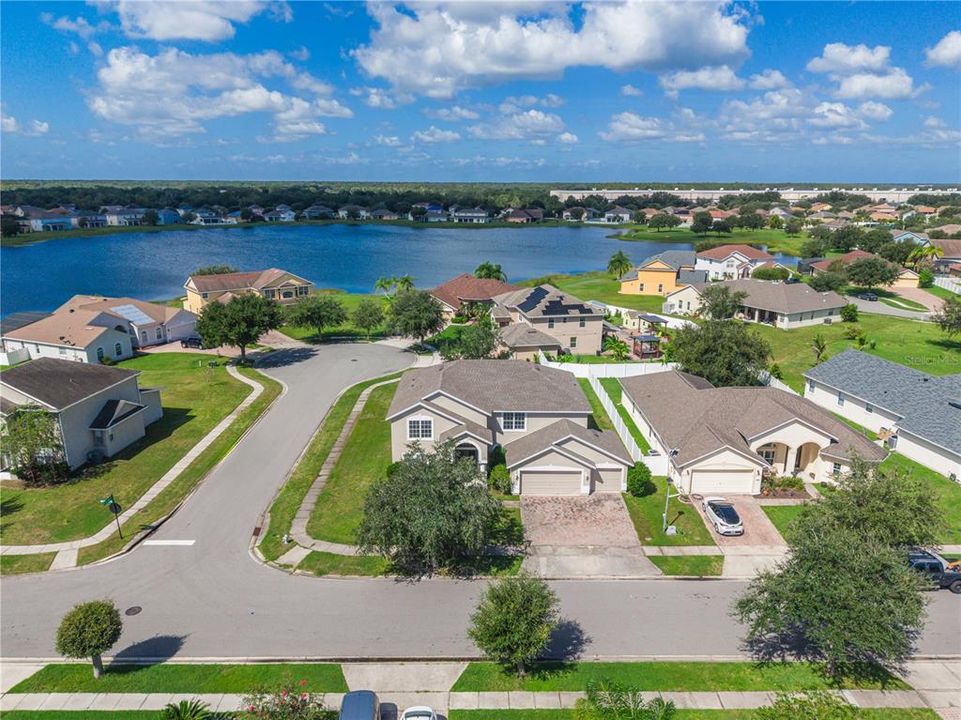 For Sale: $445,900 (5 beds, 3 baths, 3387 Square Feet)