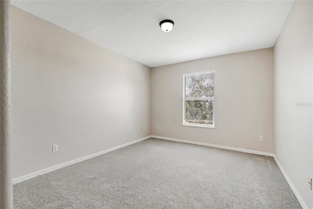 For Sale: $445,900 (5 beds, 3 baths, 3387 Square Feet)