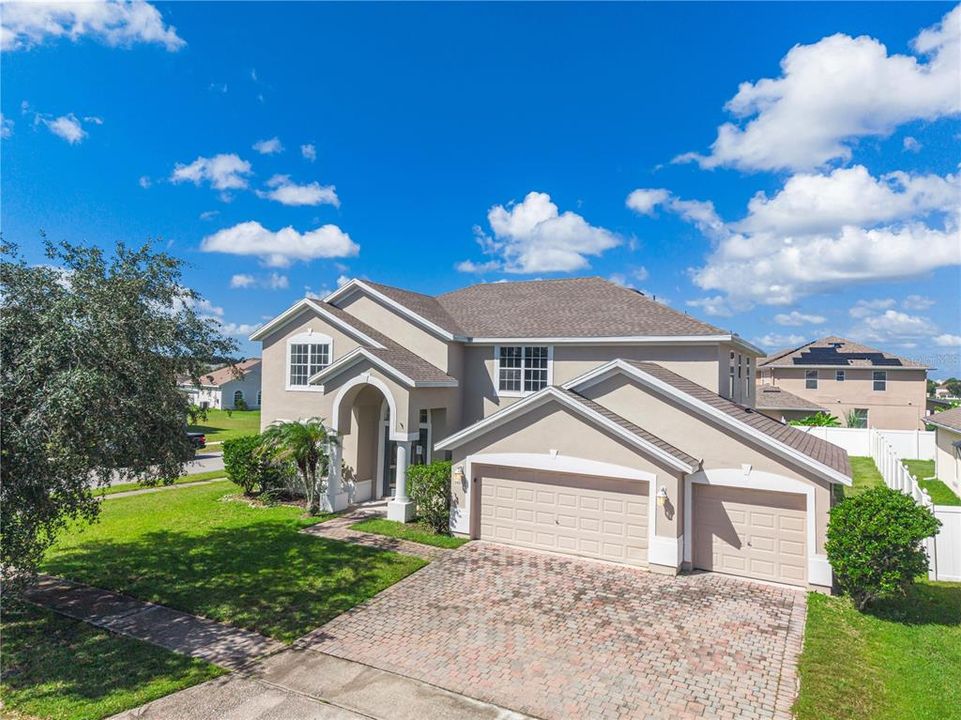 For Sale: $445,900 (5 beds, 3 baths, 3387 Square Feet)