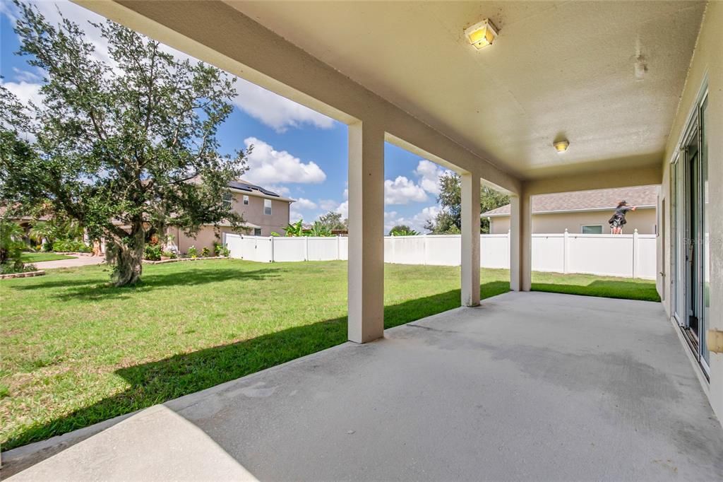 For Sale: $445,900 (5 beds, 3 baths, 3387 Square Feet)