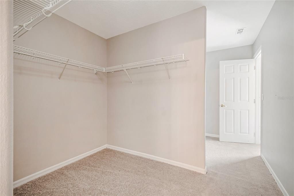 For Sale: $445,900 (5 beds, 3 baths, 3387 Square Feet)