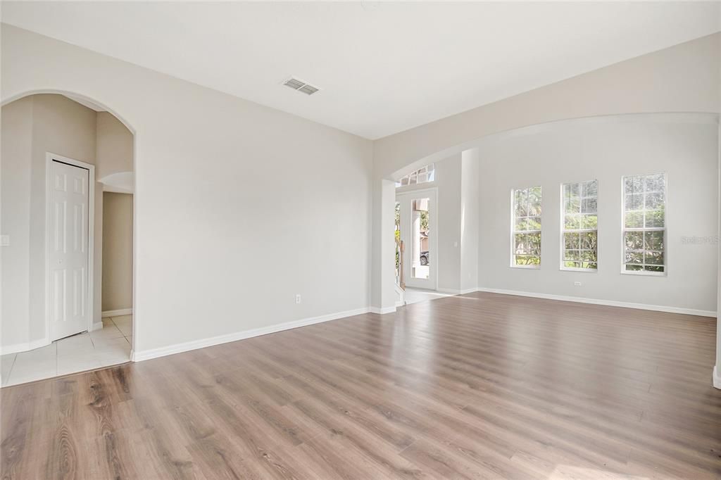 For Sale: $445,900 (5 beds, 3 baths, 3387 Square Feet)
