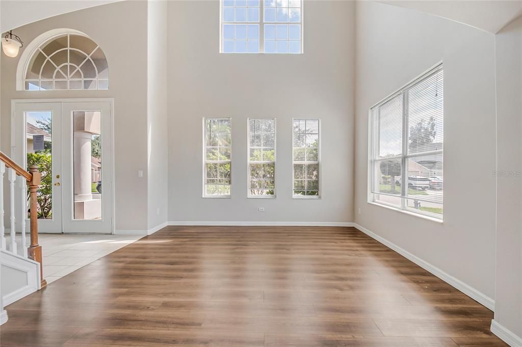 For Sale: $445,900 (5 beds, 3 baths, 3387 Square Feet)