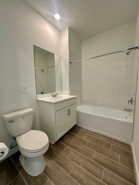 В аренду: $1,995 (2 спален, 2 ванн, 1306 Квадратных фут)