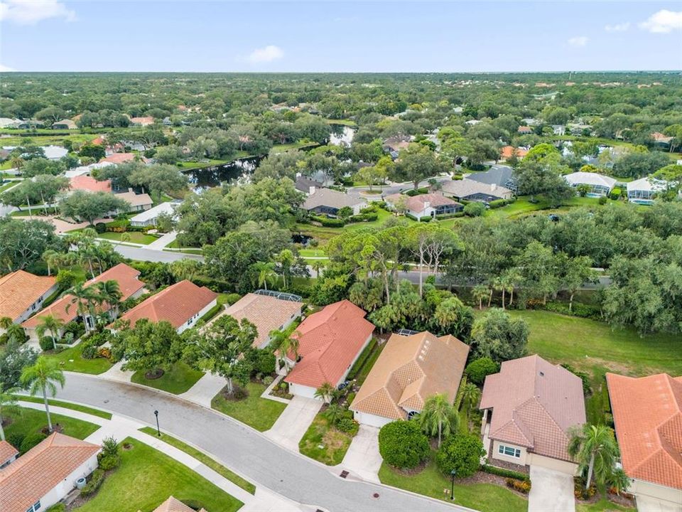 For Sale: $537,000 (2 beds, 2 baths, 1634 Square Feet)