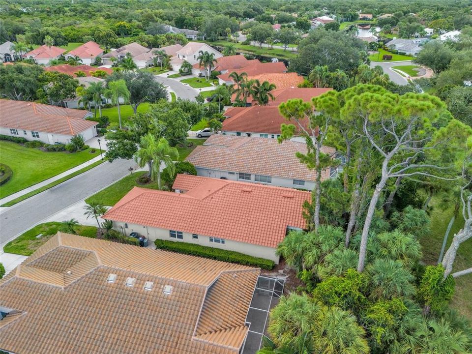 For Sale: $537,000 (2 beds, 2 baths, 1634 Square Feet)