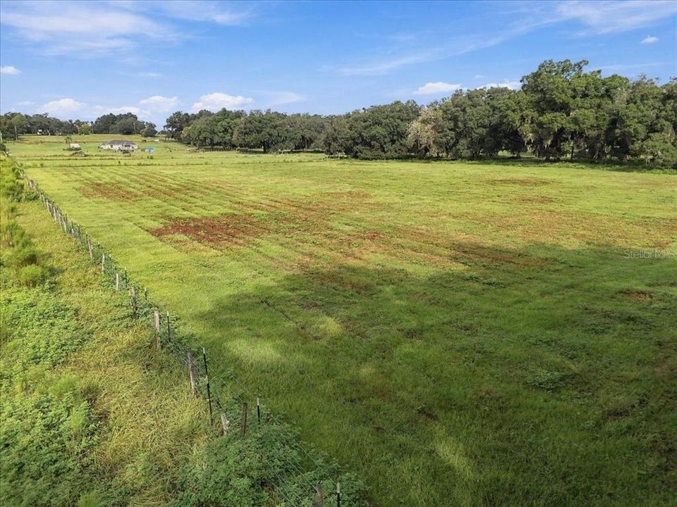 待售: $259,900 (4.96 acres)