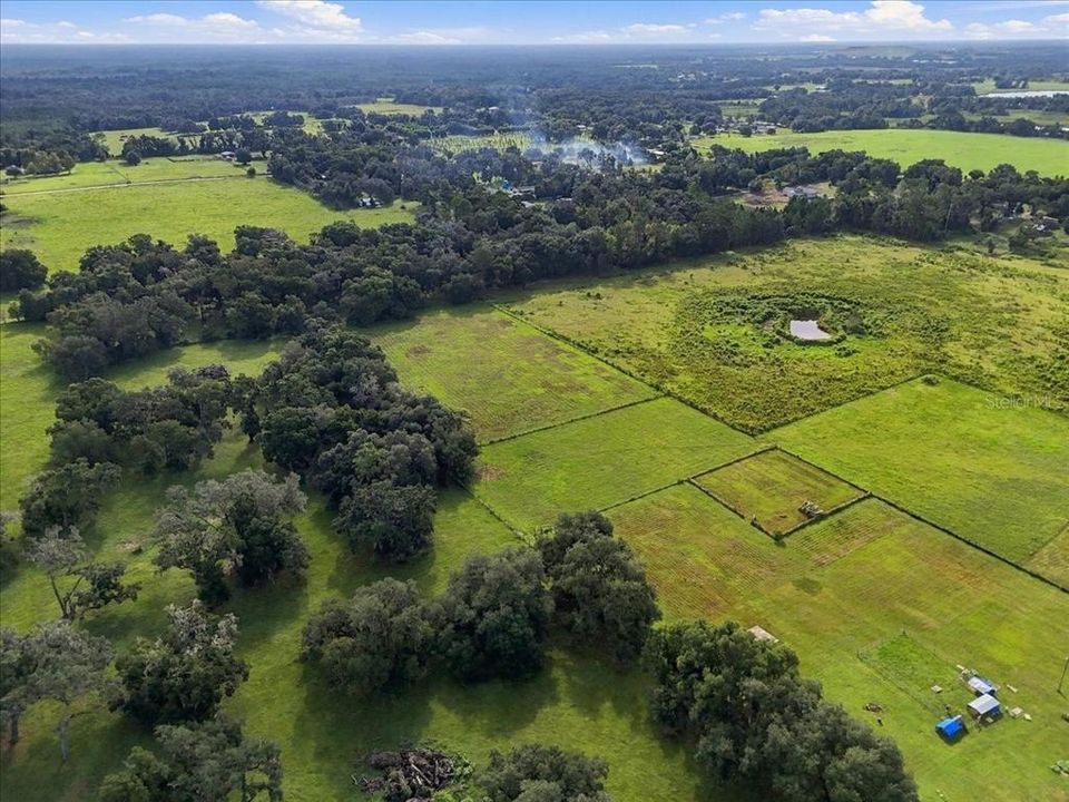 待售: $259,900 (4.96 acres)