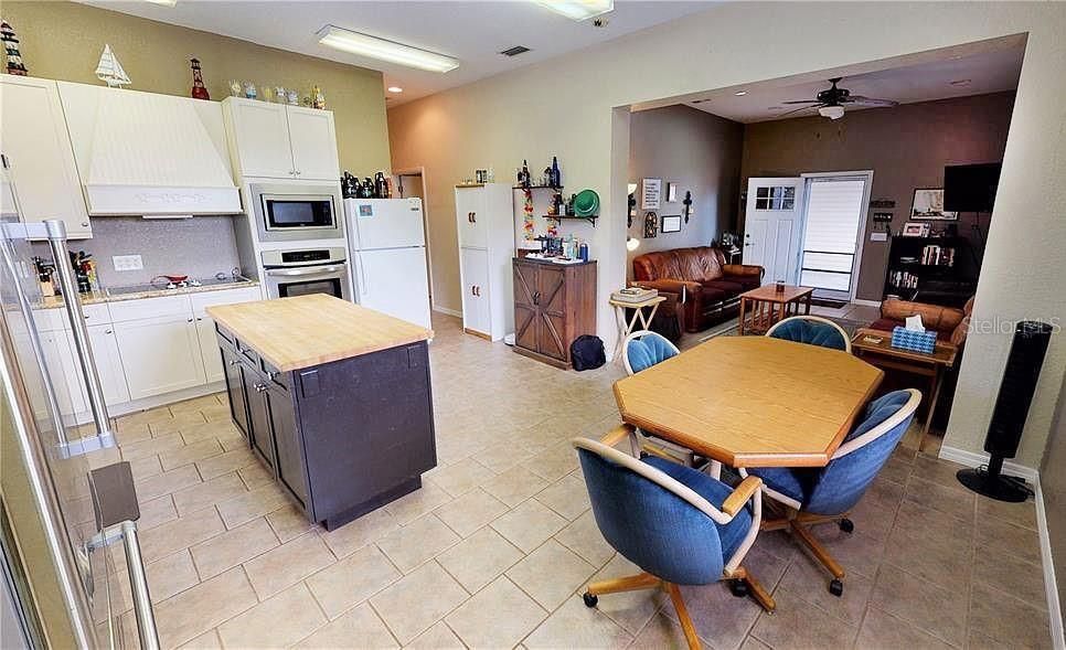 En Venta: $450,000 (5 camas, 0 baños, 3170 Pies cuadrados)