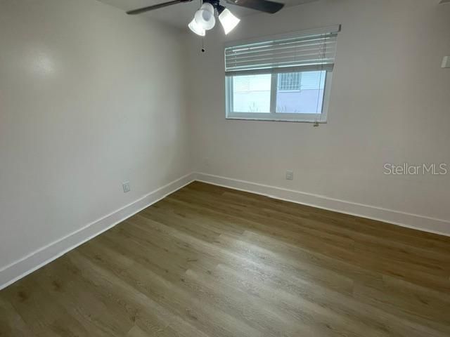 For Rent: $3,000 (3 beds, 1 baths, 1012 Square Feet)