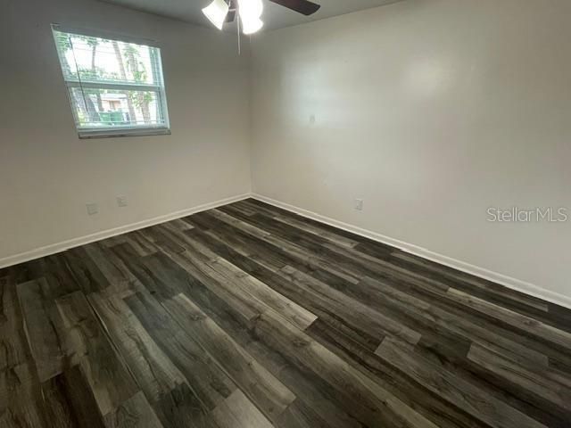 For Rent: $3,000 (3 beds, 1 baths, 1012 Square Feet)