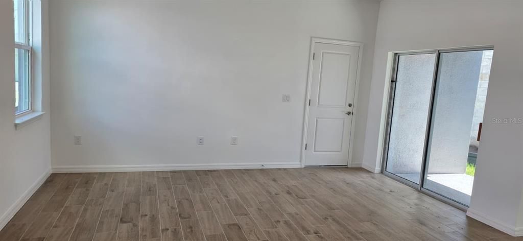В аренду: $2,699 (4 спален, 3 ванн, 2198 Квадратных фут)