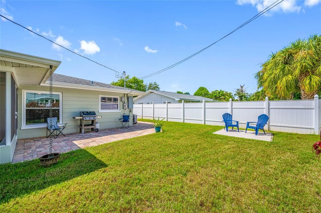 En Venta: $450,000 (2 camas, 2 baños, 1070 Pies cuadrados)