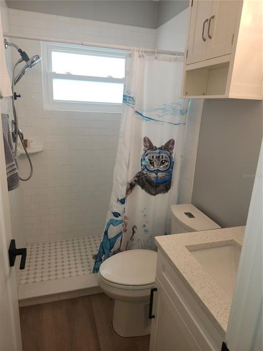 For Sale: $450,000 (2 beds, 2 baths, 1070 Square Feet)