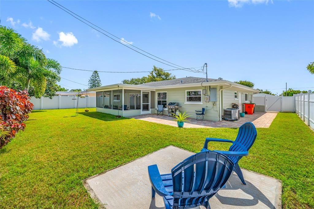 En Venta: $450,000 (2 camas, 2 baños, 1070 Pies cuadrados)