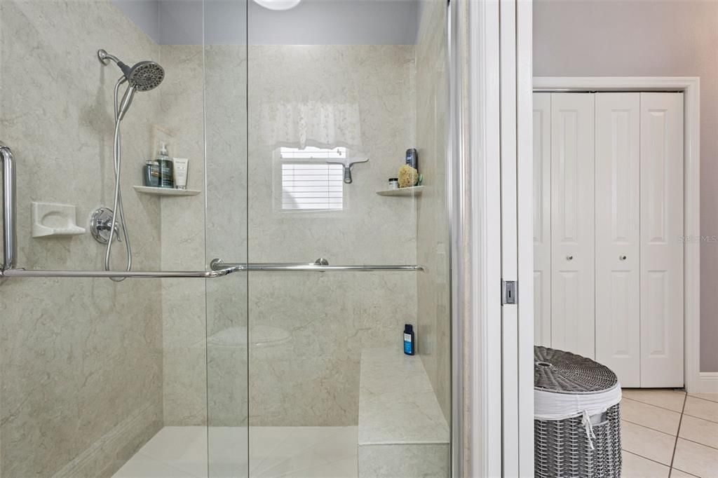 For Sale: $549,000 (3 beds, 3 baths, 2135 Square Feet)
