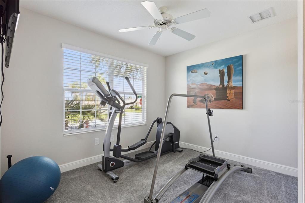 For Sale: $549,000 (3 beds, 3 baths, 2135 Square Feet)