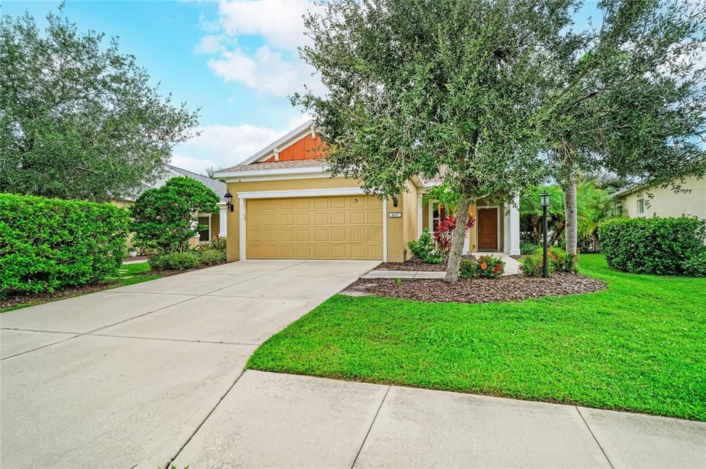 For Sale: $365,000 (3 beds, 2 baths, 1495 Square Feet)
