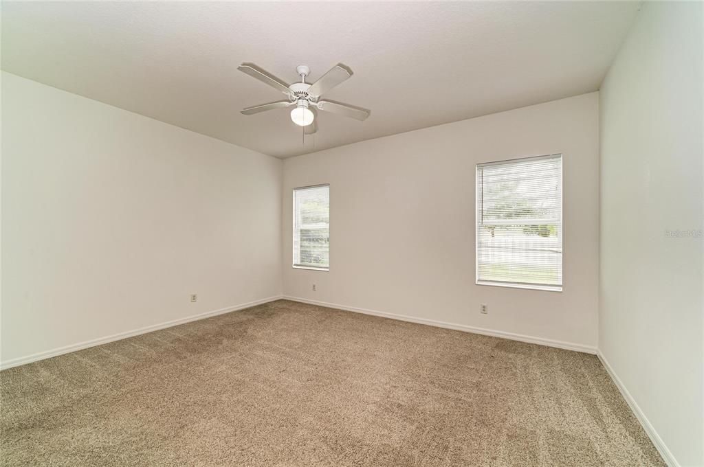 For Sale: $365,000 (3 beds, 2 baths, 1495 Square Feet)