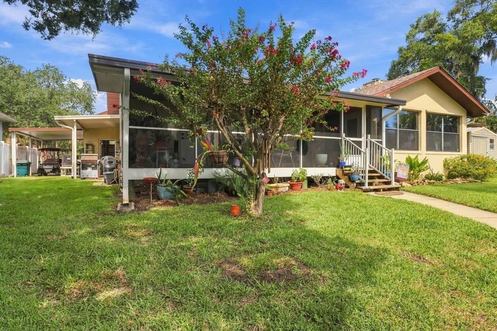 En Venta: $739,900 (3 camas, 2 baños, 1982 Pies cuadrados)