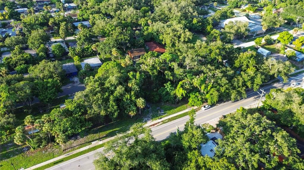 На продажу: $299,000 (0.42 acres)